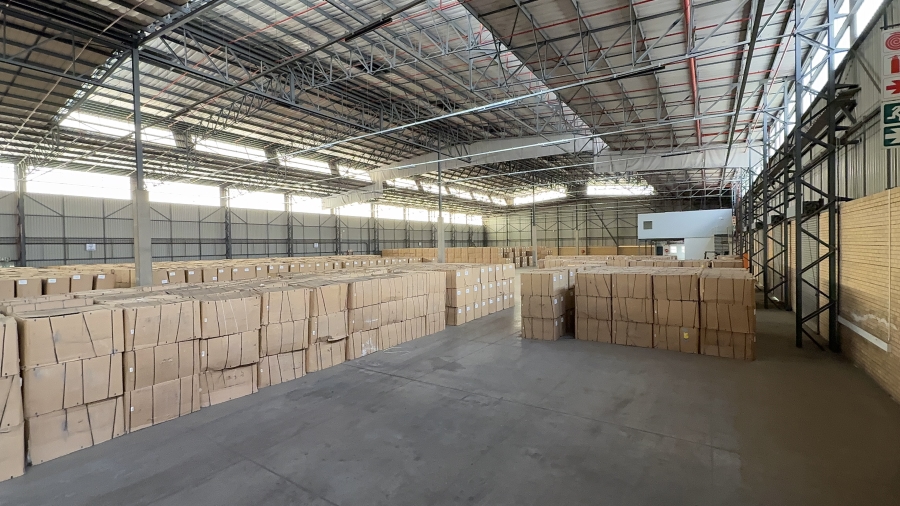 To Let commercial Property for Rent in Gosforth Park Gauteng