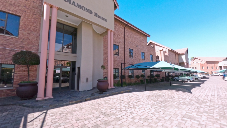To Let commercial Property for Rent in Fourways Gauteng