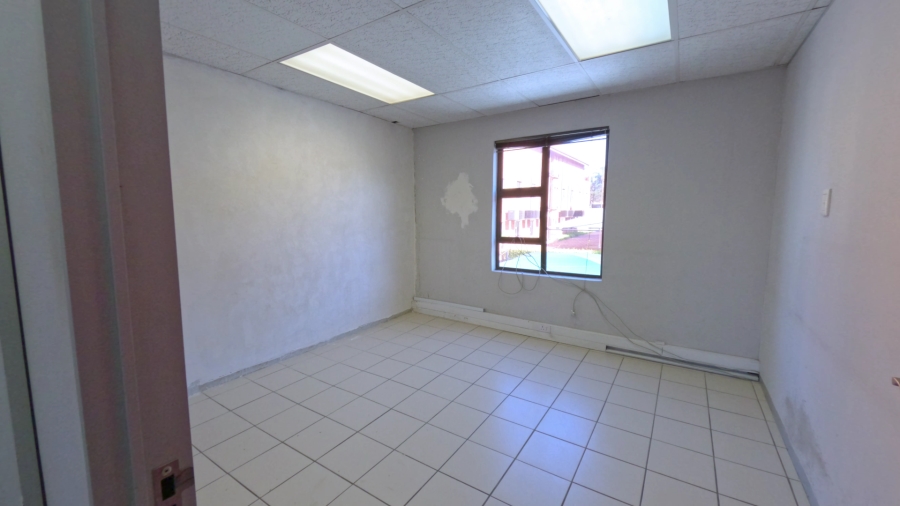 To Let commercial Property for Rent in Fourways Gauteng