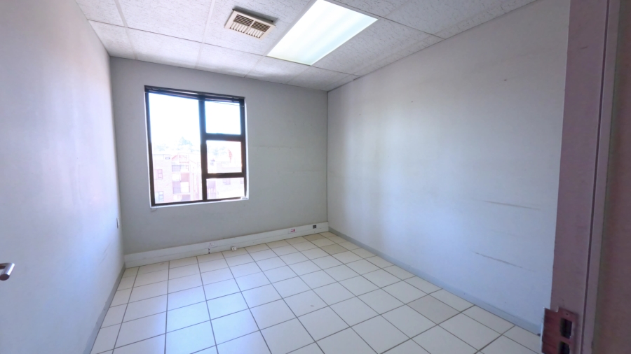 To Let commercial Property for Rent in Fourways Gauteng