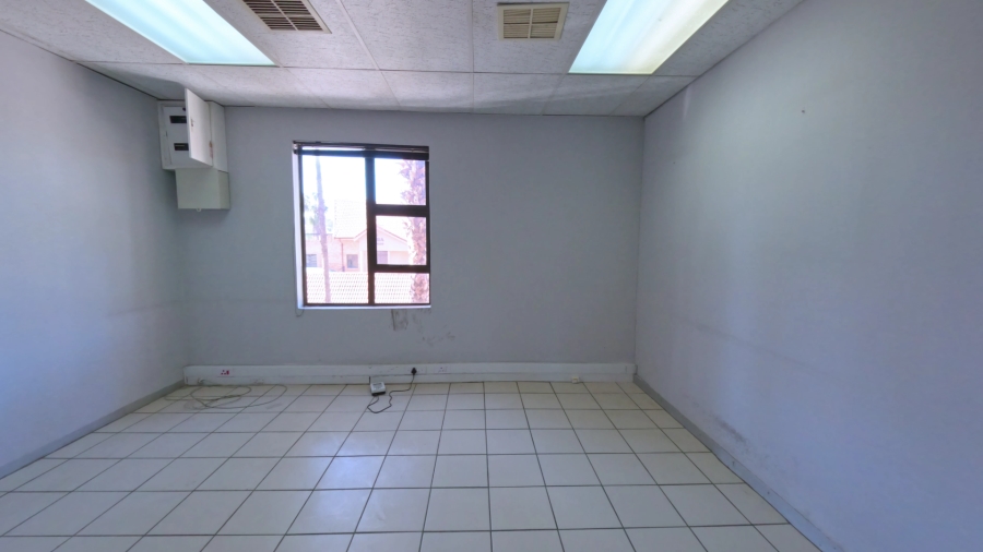 To Let commercial Property for Rent in Fourways Gauteng