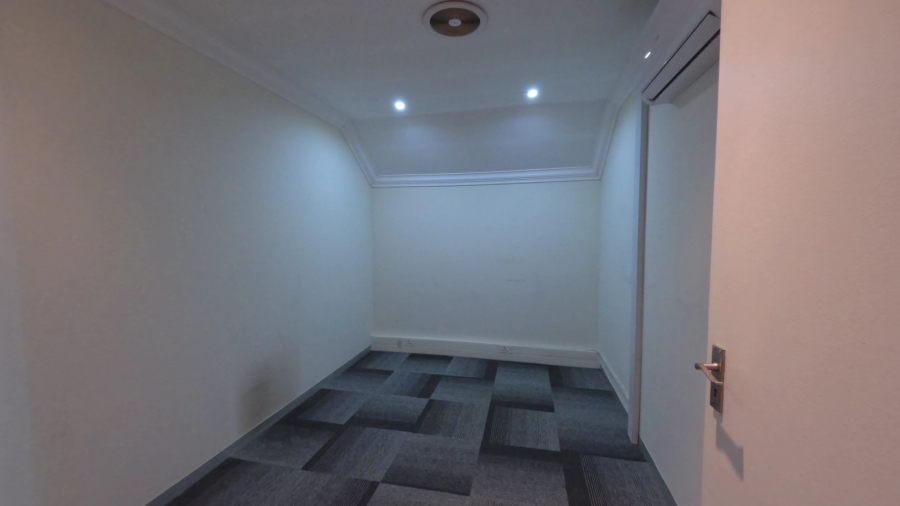 To Let commercial Property for Rent in Fourways Gauteng