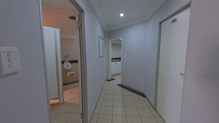 To Let commercial Property for Rent in Fourways Gauteng