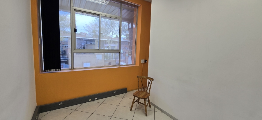 To Let commercial Property for Rent in Strijdom Park Gauteng