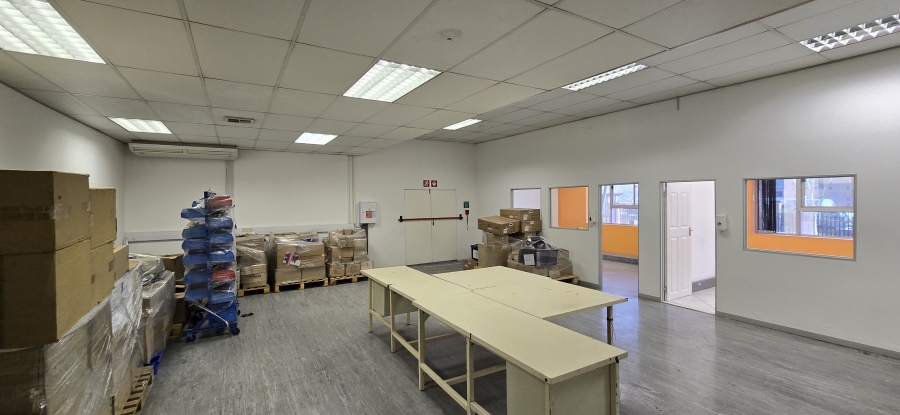 To Let commercial Property for Rent in Strijdom Park Gauteng