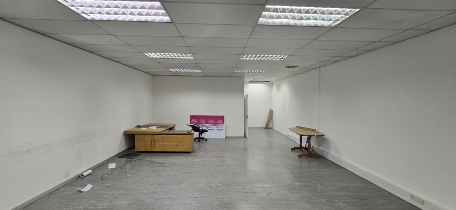 To Let commercial Property for Rent in Strijdom Park Gauteng