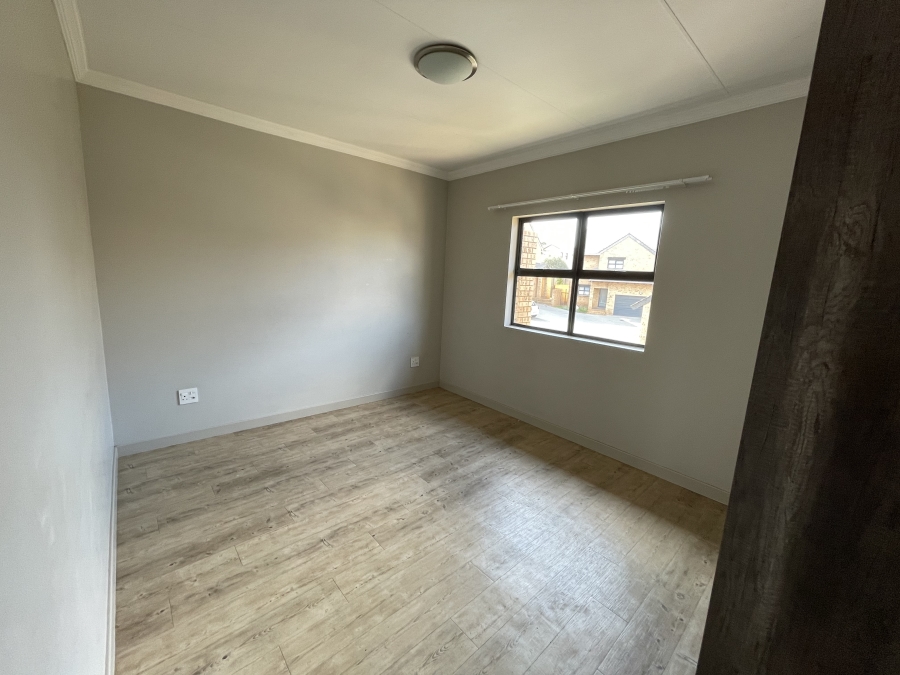 To Let 2 Bedroom Property for Rent in Kyalami Gauteng