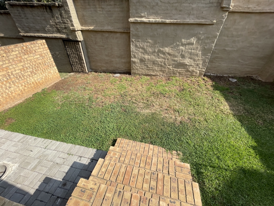 To Let 2 Bedroom Property for Rent in Kyalami Gauteng