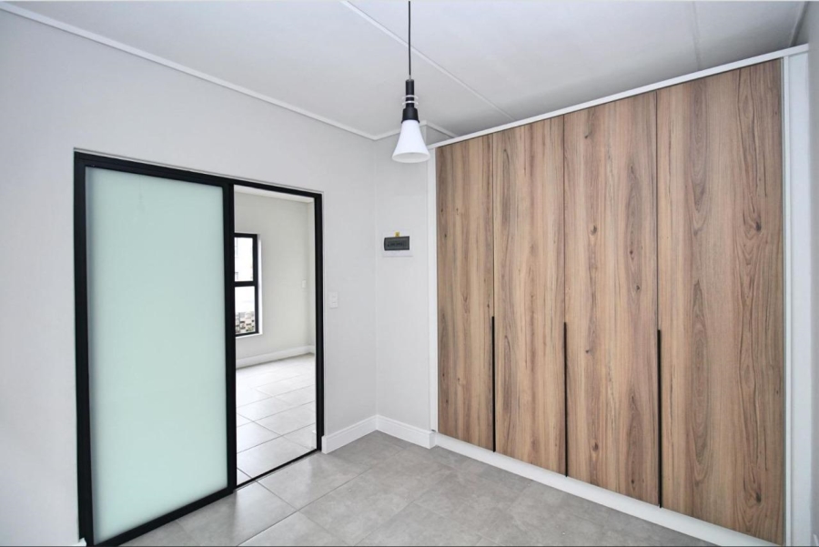 To Let 1 Bedroom Property for Rent in Waterfall Gauteng