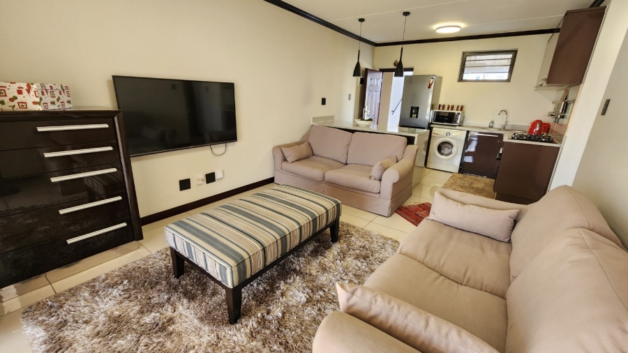 To Let 1 Bedroom Property for Rent in Blue Hills Gauteng