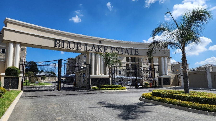 To Let 1 Bedroom Property for Rent in Blue Hills Gauteng