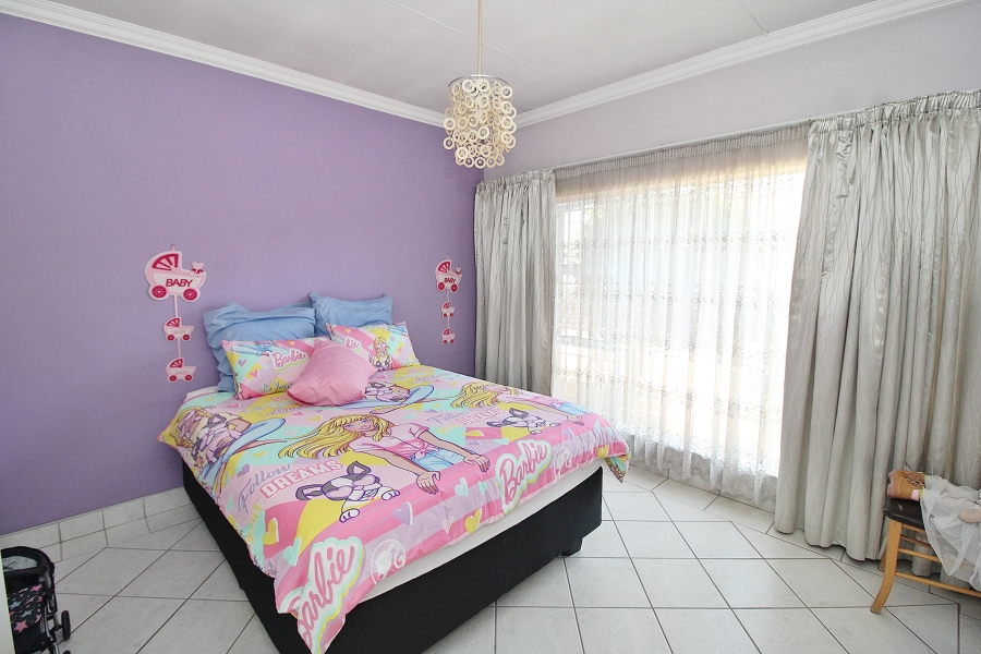 3 Bedroom Property for Sale in Marlands Gauteng