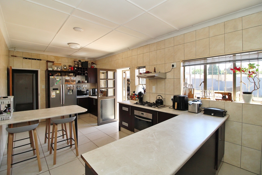 3 Bedroom Property for Sale in Homestead Gauteng