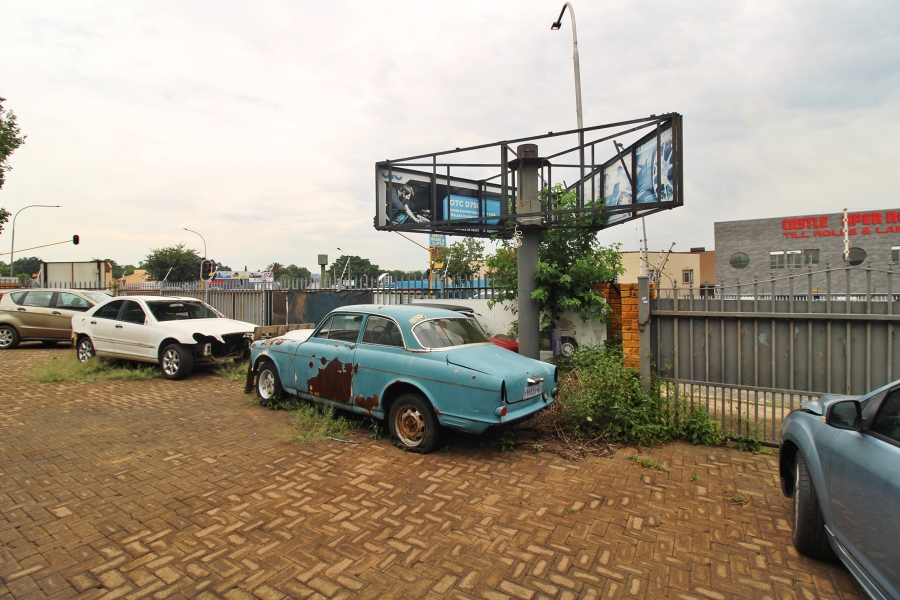 5 Bedroom Property for Sale in Eastleigh Gauteng