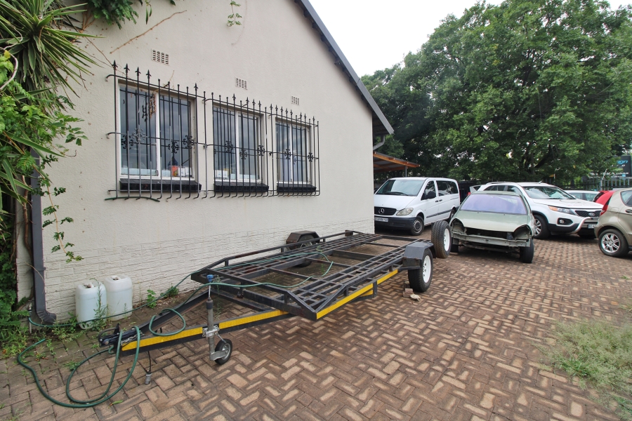 5 Bedroom Property for Sale in Eastleigh Gauteng