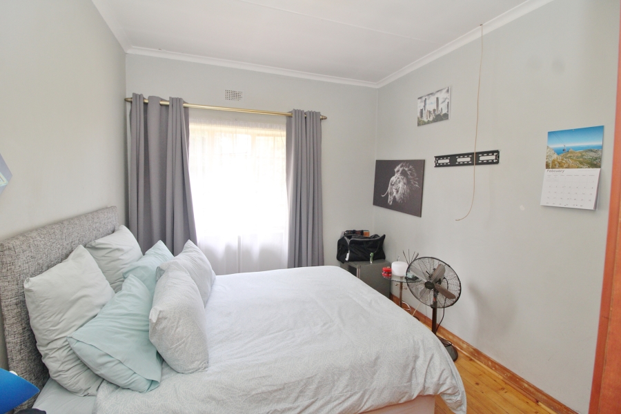 6 Bedroom Property for Sale in Primrose Gauteng