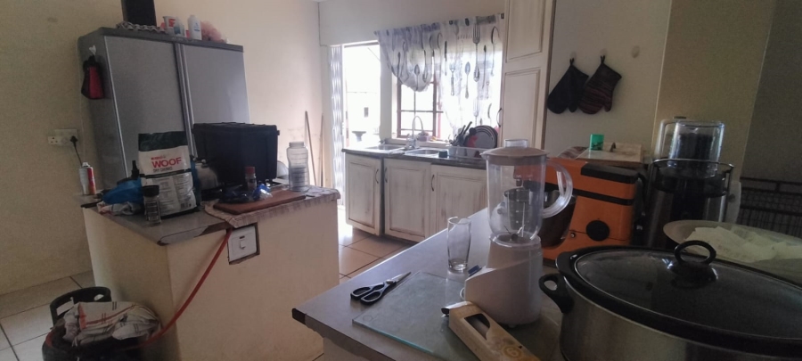 3 Bedroom Property for Sale in Middelvlei A H Gauteng