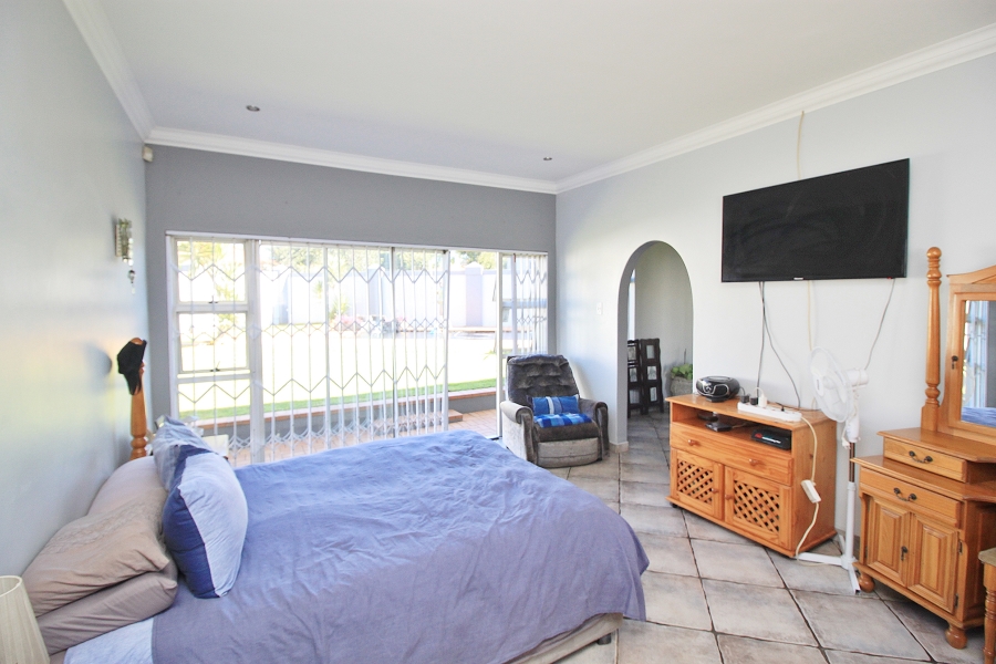4 Bedroom Property for Sale in Sunnyridge Gauteng