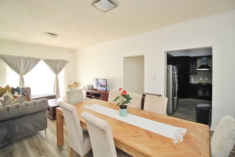3 Bedroom Property for Sale in Greenstone Hill Gauteng