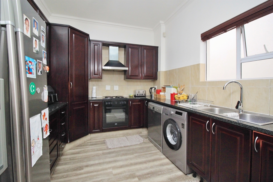 3 Bedroom Property for Sale in Greenstone Hill Gauteng