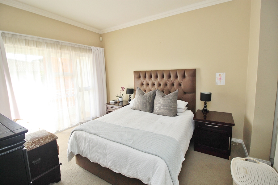 3 Bedroom Property for Sale in Greenstone Hill Gauteng