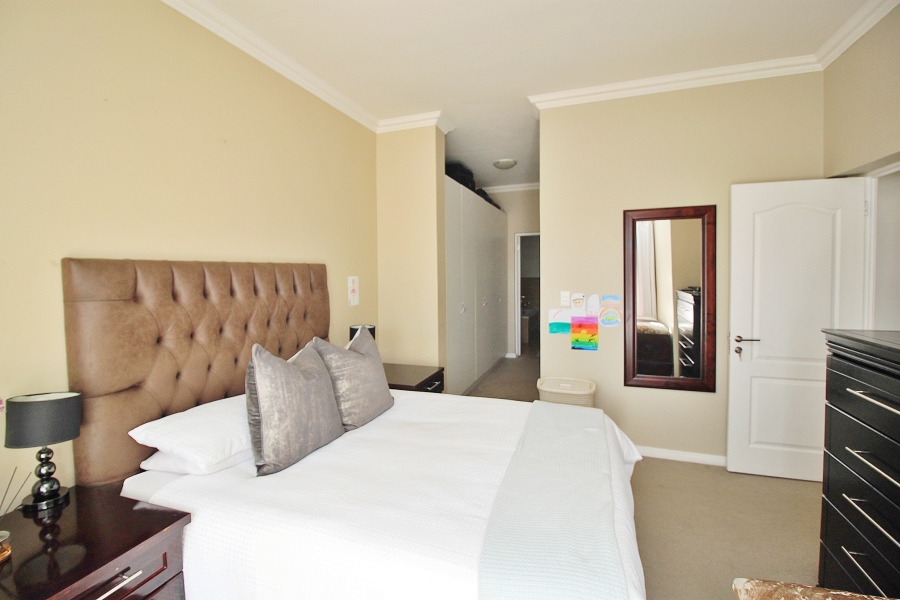 3 Bedroom Property for Sale in Greenstone Hill Gauteng