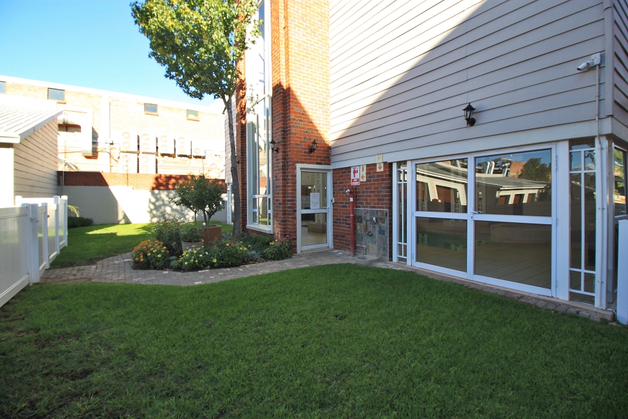 3 Bedroom Property for Sale in Greenstone Hill Gauteng