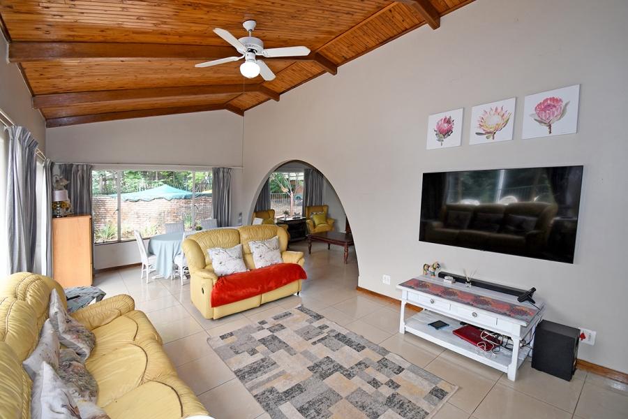 6 Bedroom Property for Sale in Strydfontein A H Gauteng