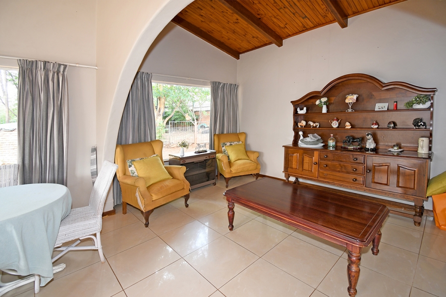 6 Bedroom Property for Sale in Strydfontein A H Gauteng