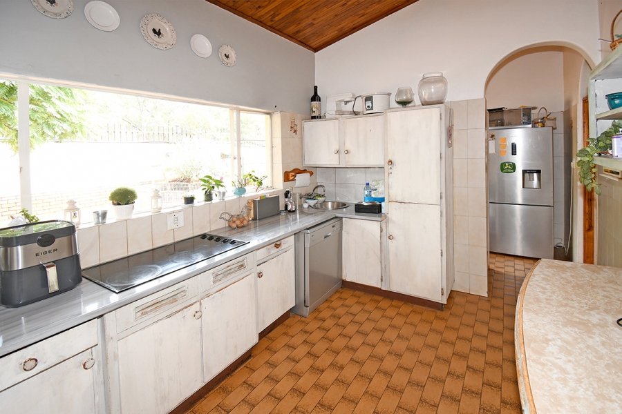 6 Bedroom Property for Sale in Strydfontein A H Gauteng