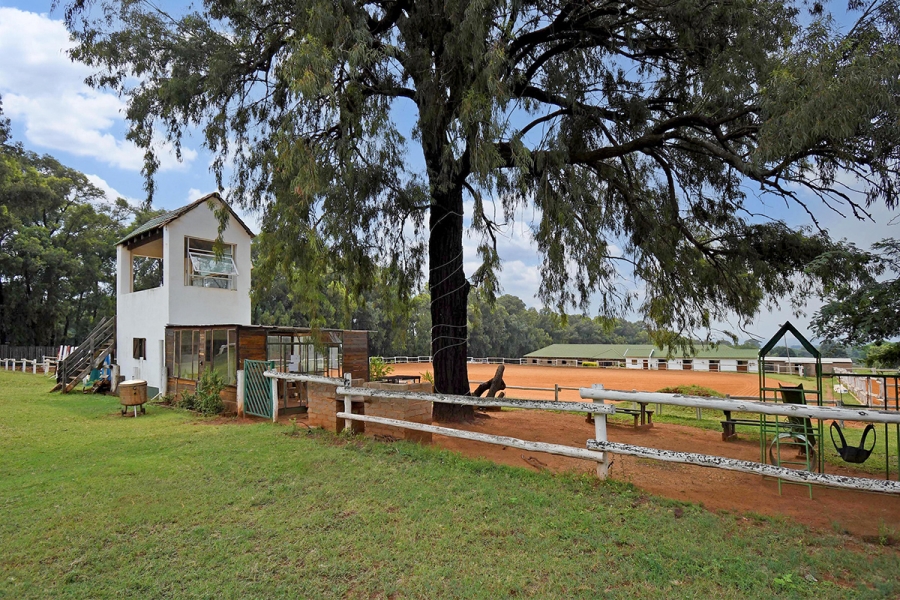 6 Bedroom Property for Sale in Strydfontein A H Gauteng