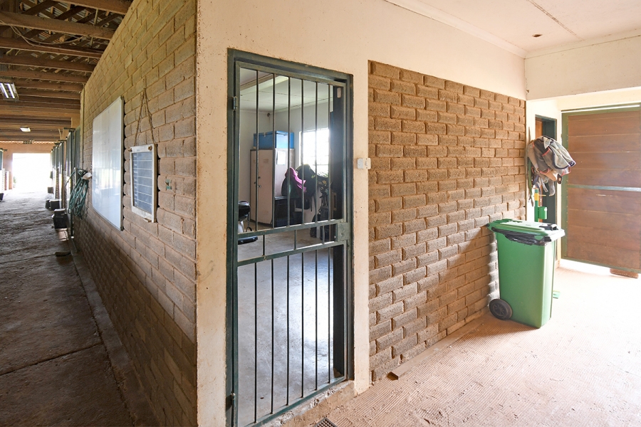 6 Bedroom Property for Sale in Strydfontein A H Gauteng