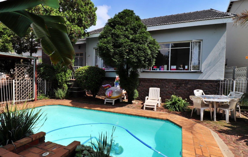 4 Bedroom Property for Sale in Dawnview Gauteng