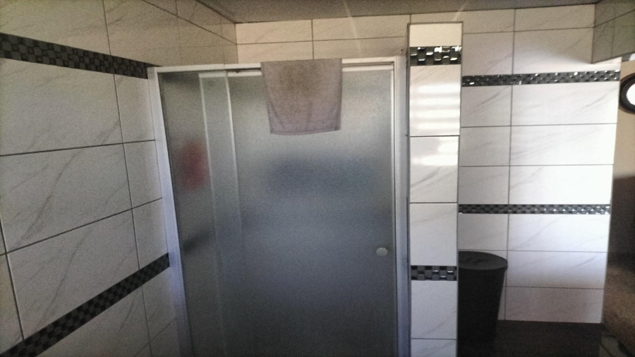 4 Bedroom Property for Sale in Louisrus Gauteng