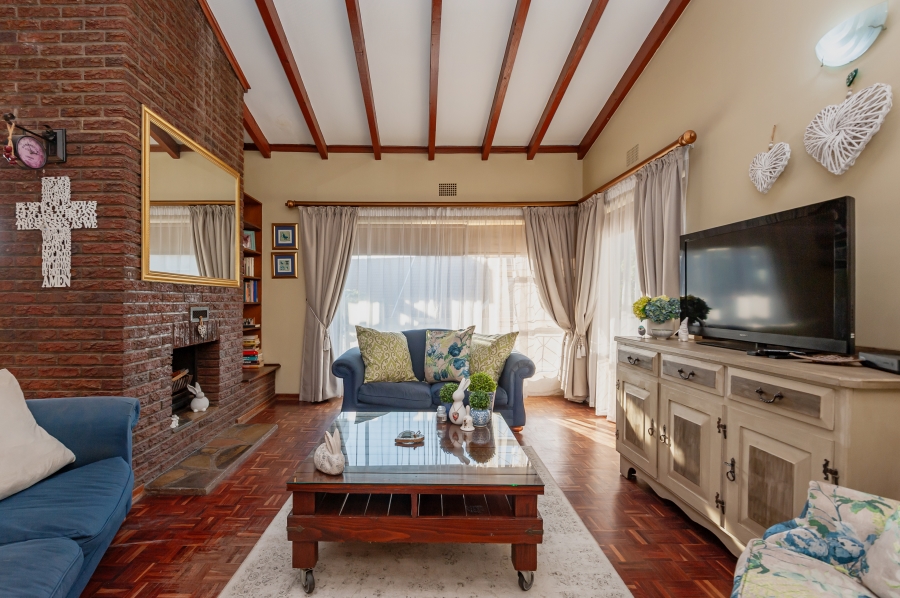 3 Bedroom Property for Sale in Sunnyrock Gauteng