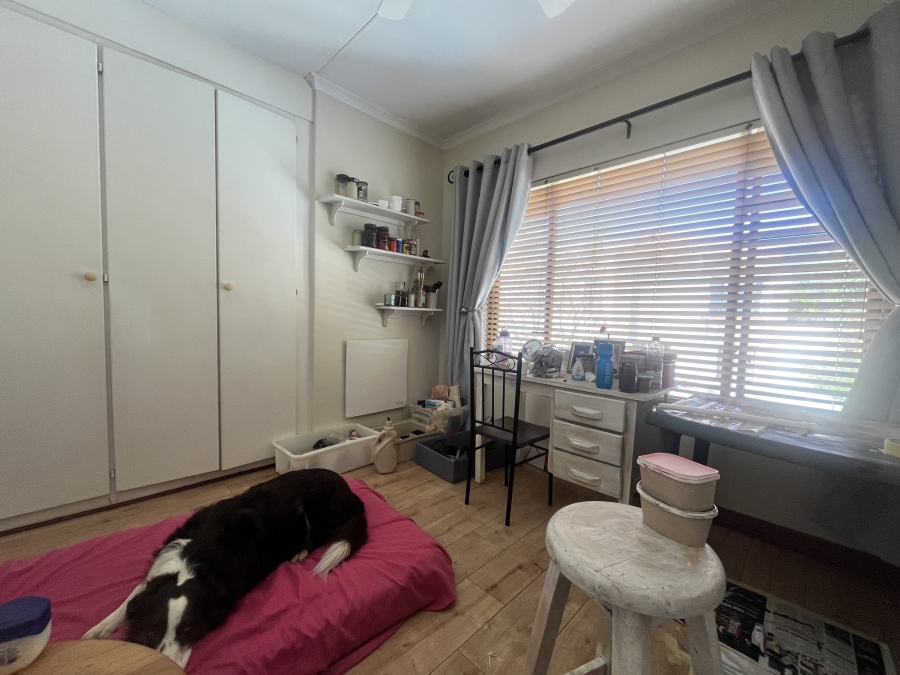 3 Bedroom Property for Sale in Eldoraigne Gauteng
