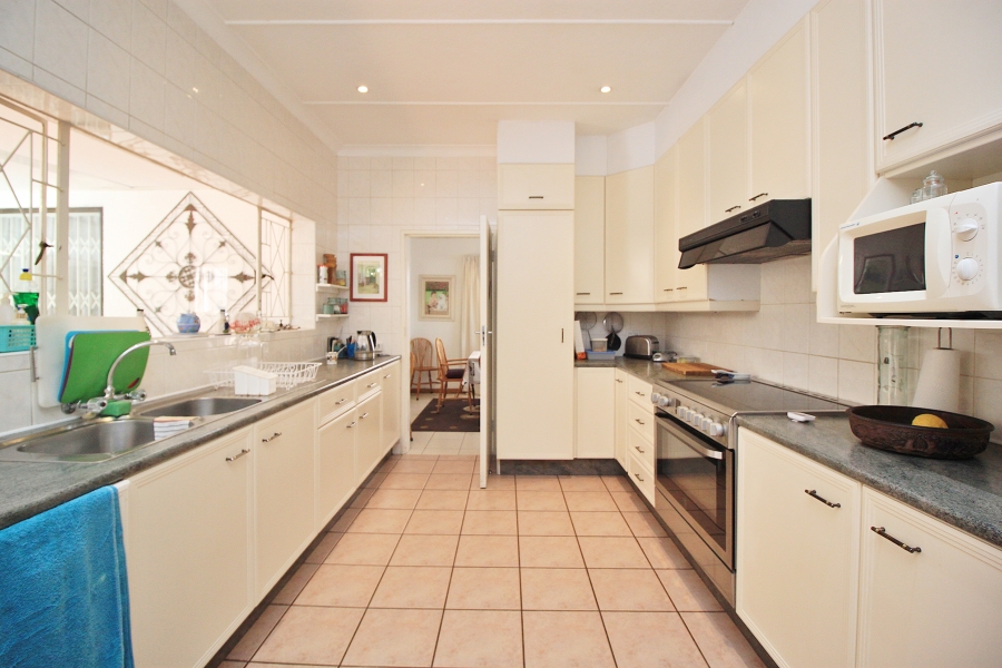 3 Bedroom Property for Sale in Sunnyrock Gauteng