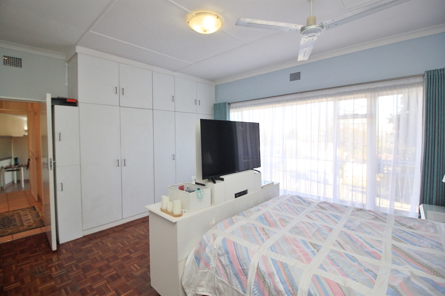 3 Bedroom Property for Sale in Sunnyrock Gauteng