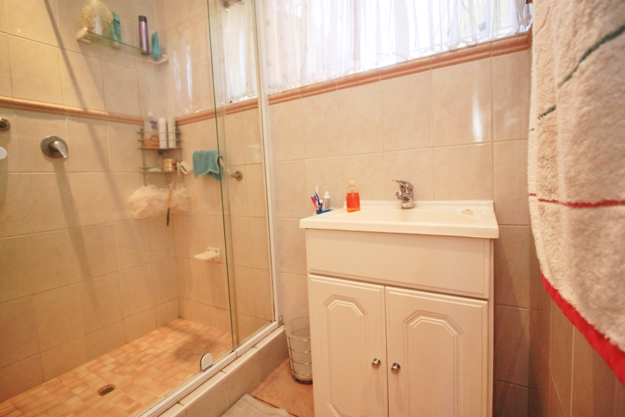 3 Bedroom Property for Sale in Sunnyrock Gauteng