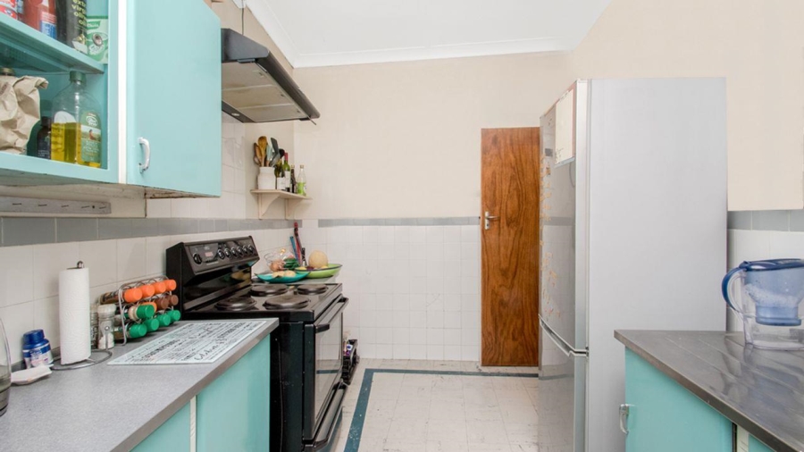 1 Bedroom Property for Sale in Linden Gauteng