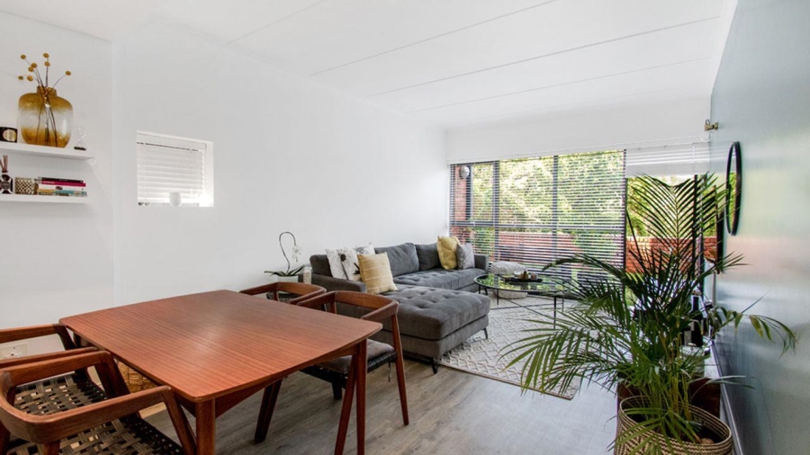 2 Bedroom Property for Sale in Atholl Gardens Gauteng