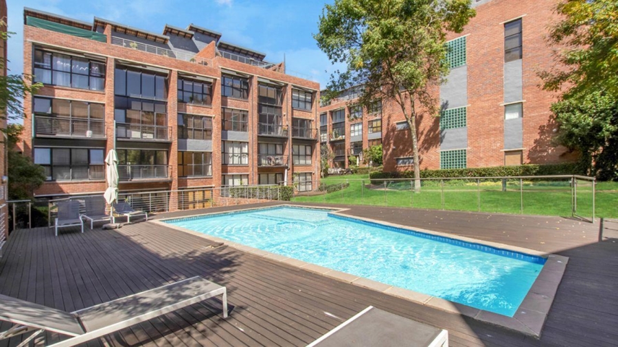 2 Bedroom Property for Sale in Atholl Gardens Gauteng