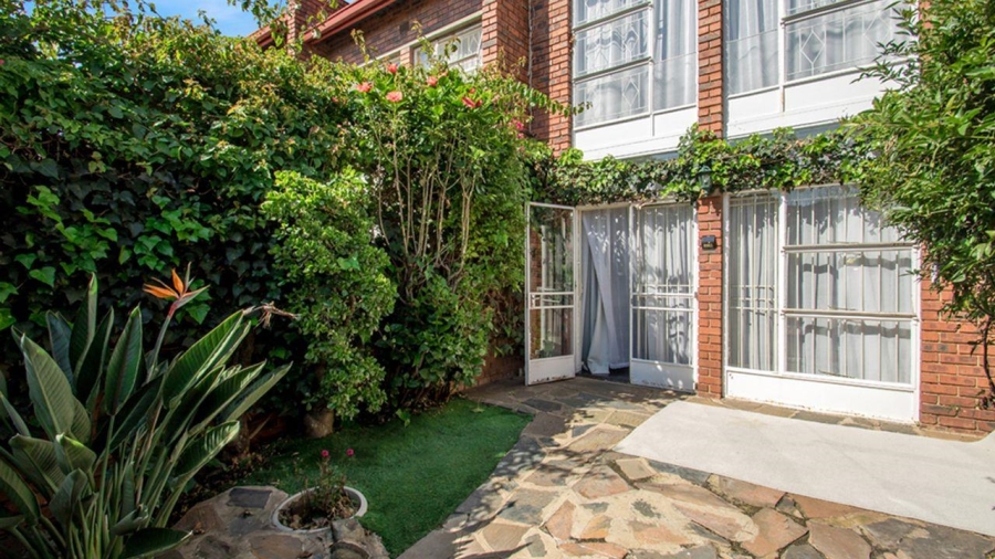 3 Bedroom Property for Sale in Windsor East Gauteng