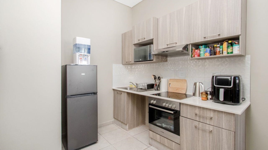 1 Bedroom Property for Sale in Rosebank Gauteng