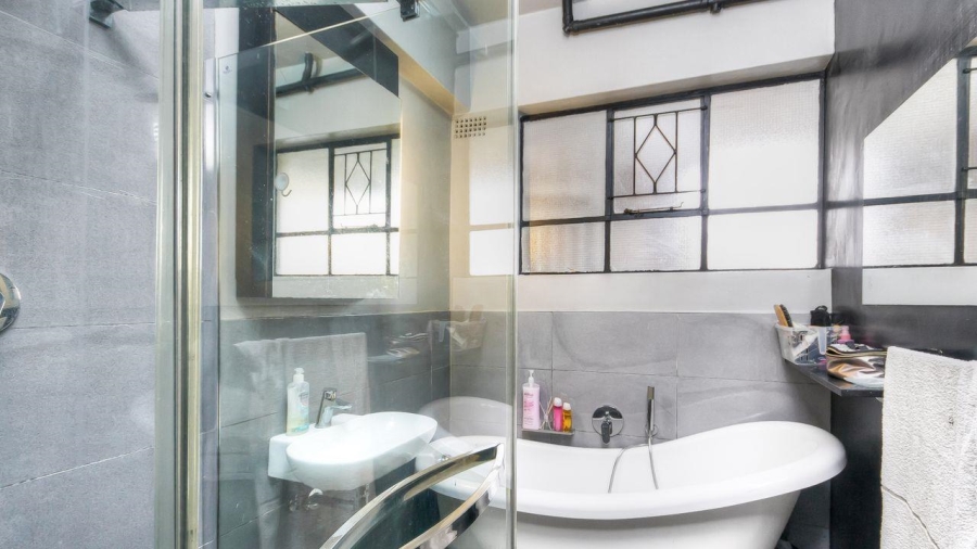 1 Bedroom Property for Sale in Killarney Gauteng