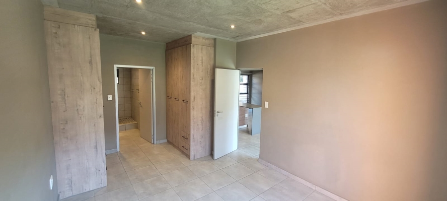 To Let 2 Bedroom Property for Rent in Equestria Gauteng