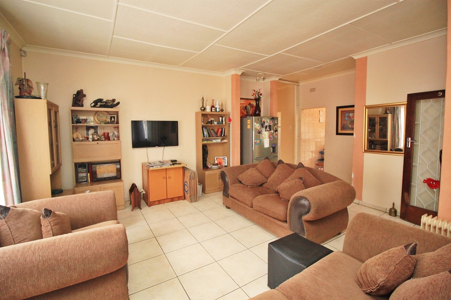 3 Bedroom Property for Sale in Symhurst Gauteng
