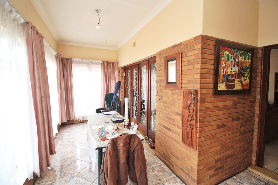 3 Bedroom Property for Sale in Symhurst Gauteng