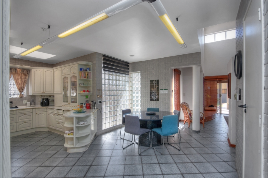 7 Bedroom Property for Sale in Lenasia South Gauteng