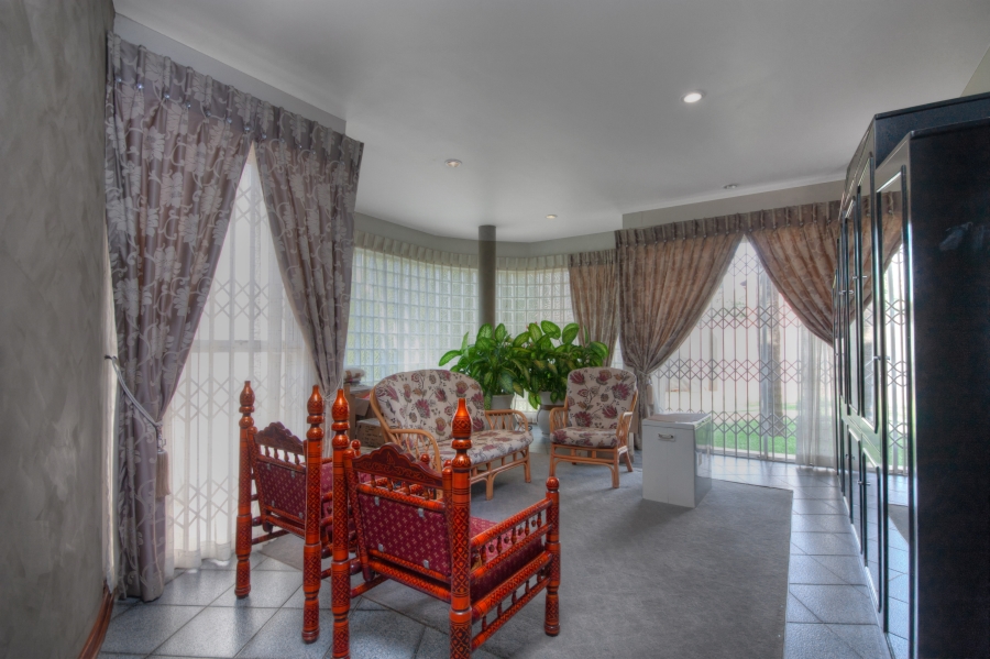 7 Bedroom Property for Sale in Lenasia South Gauteng